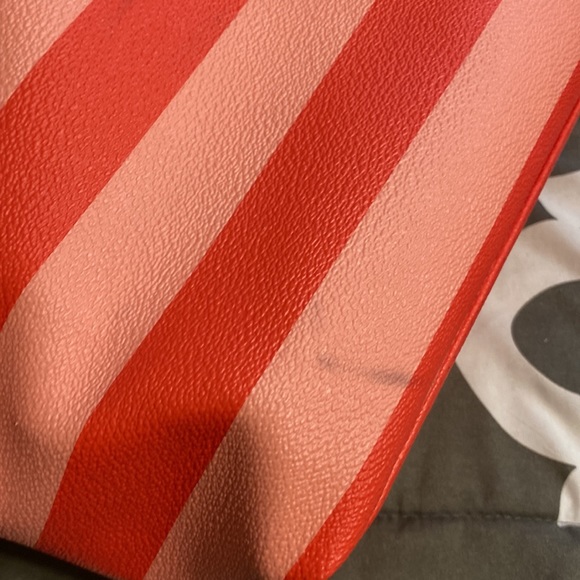 Coral & pink striped purse - Picture 6 of 7